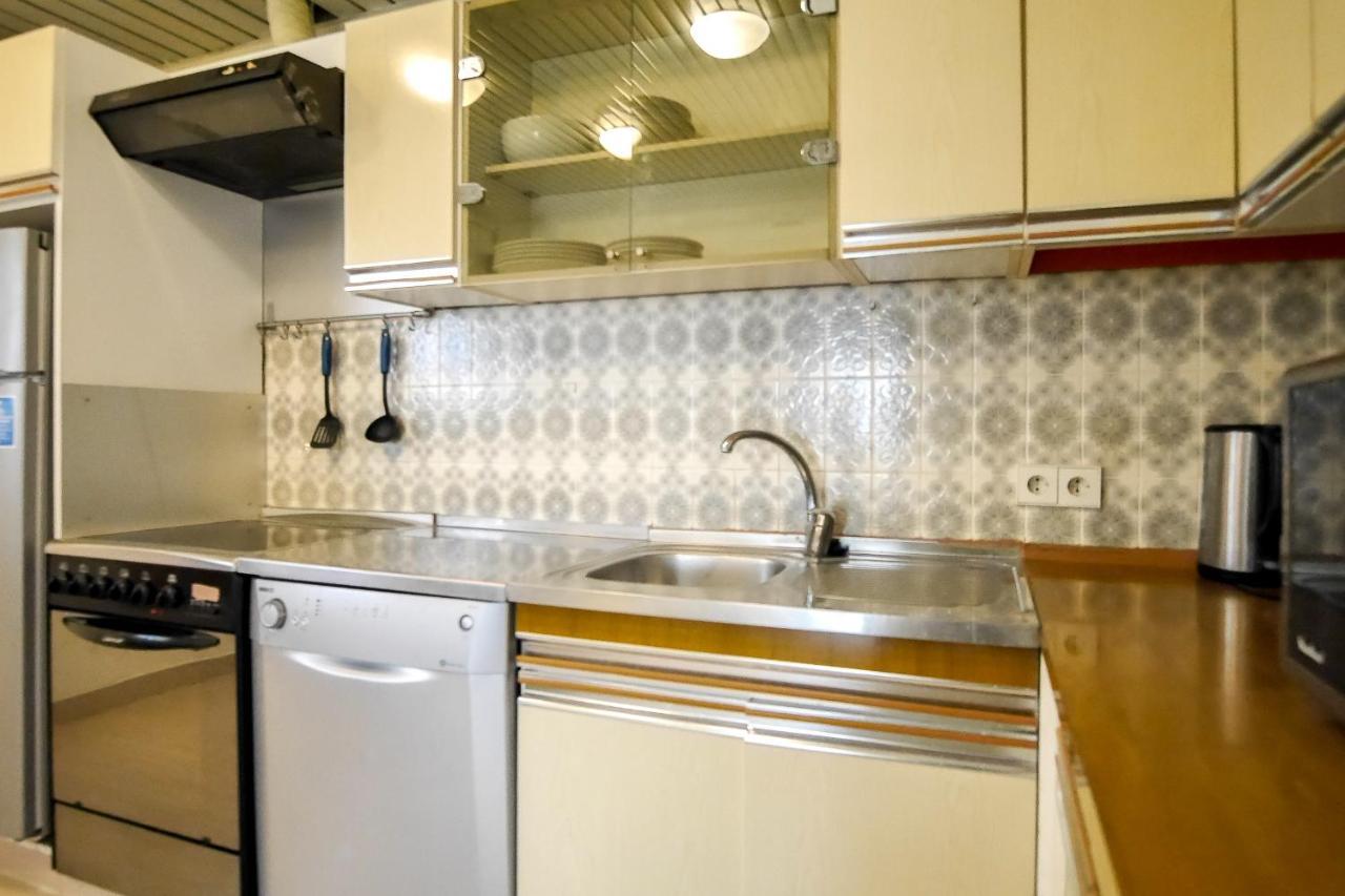 Apartments Babaja Omis Bagian luar foto